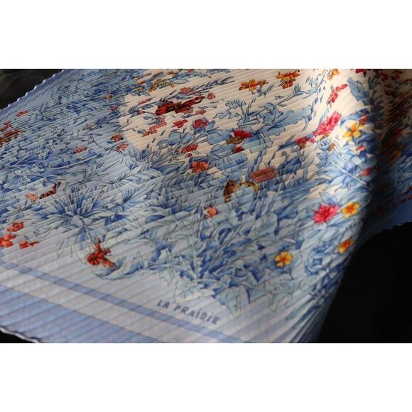 Hermes Antoine de Jacquelot Light Blue La Prairie Scarf Plisse Pleated Silk '94 - Picture 8 of 10